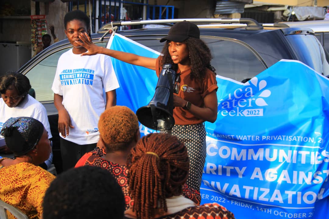 AWWASHNet hosted a community water parliament with market women in Ogba, Lagos state, Nigeria as part of the #AfricaWaterWeek2022 activities.